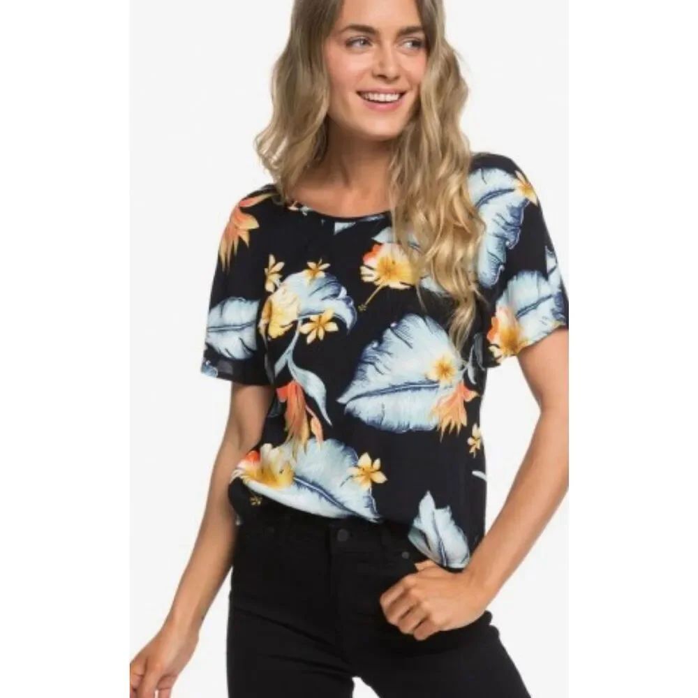 Roxy New York energy Tee shirt size M